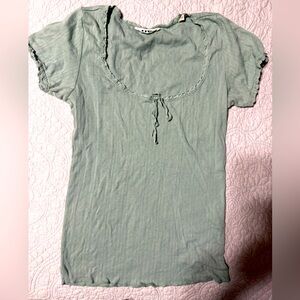 DOEN top, size small.